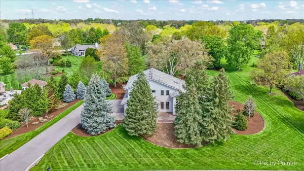 28W300 Flanders Lane, Winfield, IL 60190
