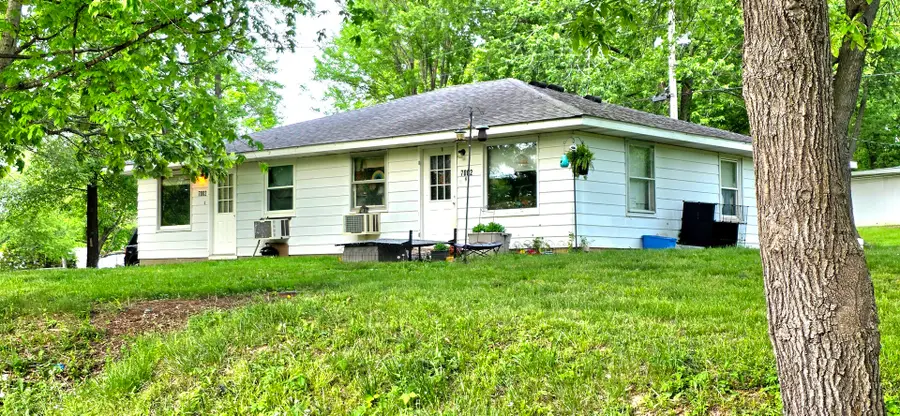 Address Withheld By Seller, Carbondale, IL 62902 - #2