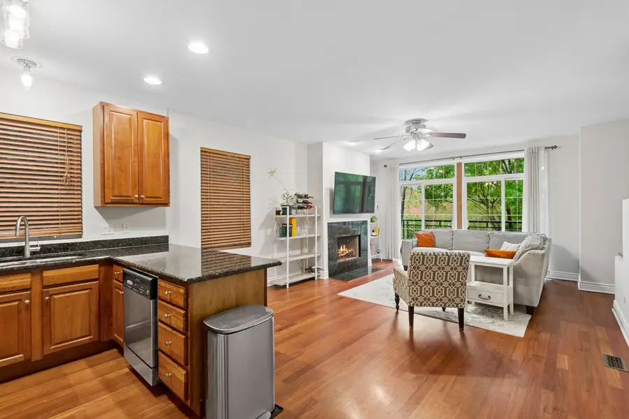 2206 W Monroe Street #2, Chicago, IL 60612 - #3