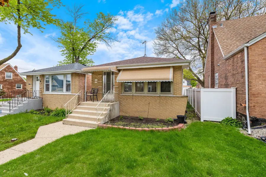 5305 S Menard Avenue, Chicago, IL 60638 - #2