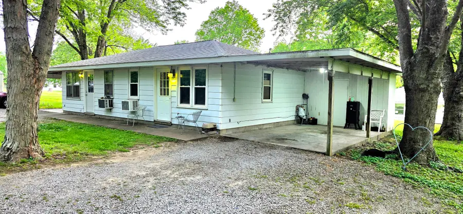Address Withheld By Seller, Carbondale, IL 62902 - #2