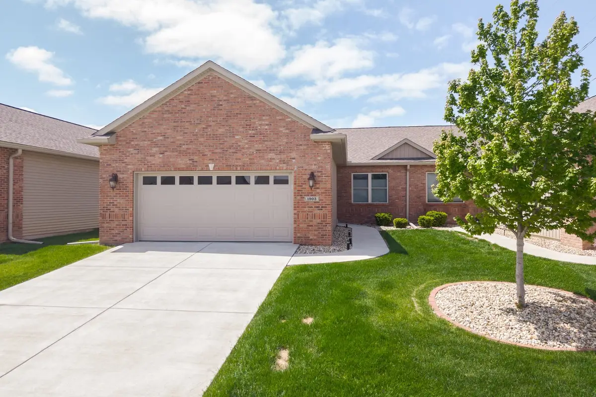 1903 Dunraven Road, Bloomington, IL 61704 - #1