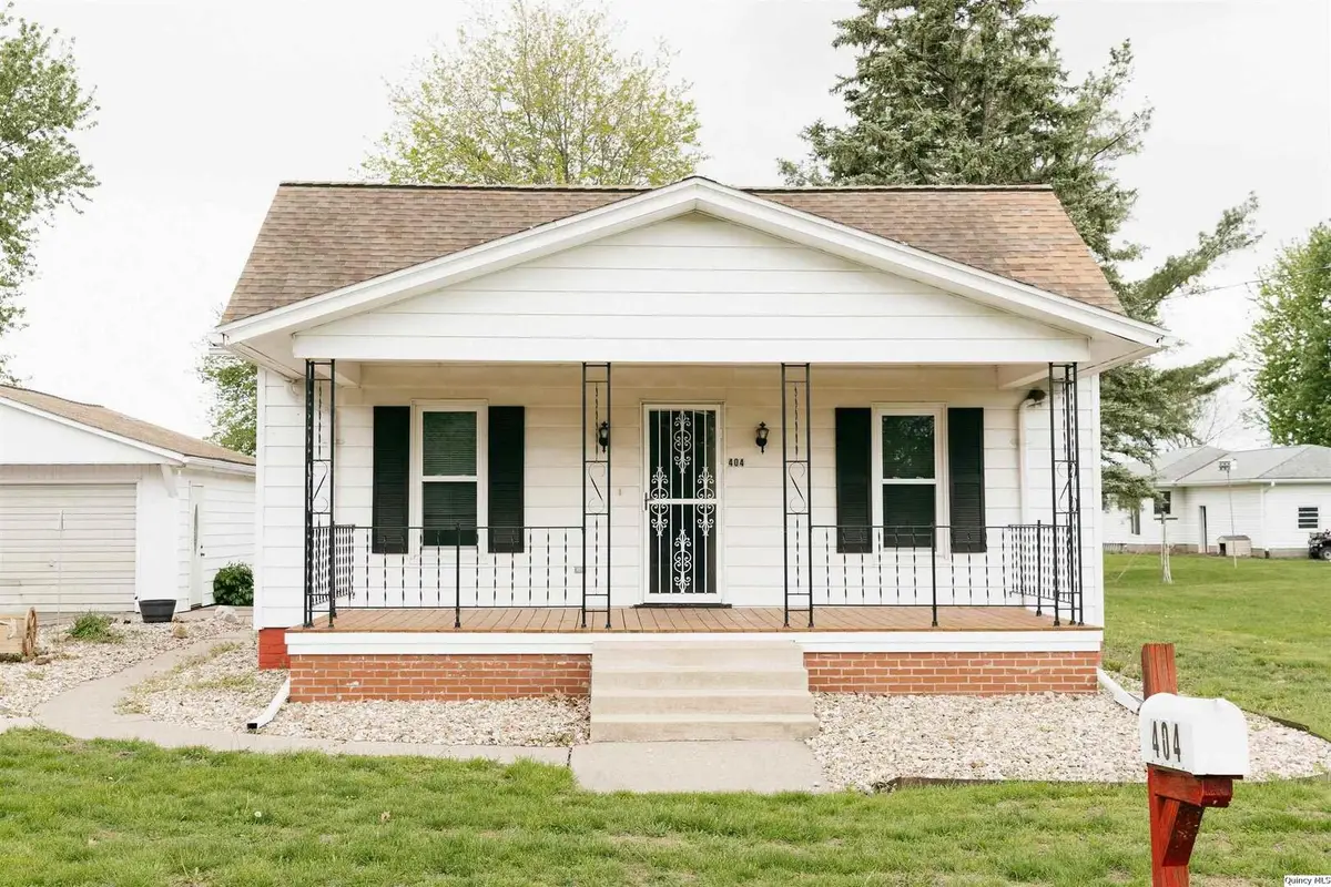404 Hanna, Golden, IL 62339 - #1