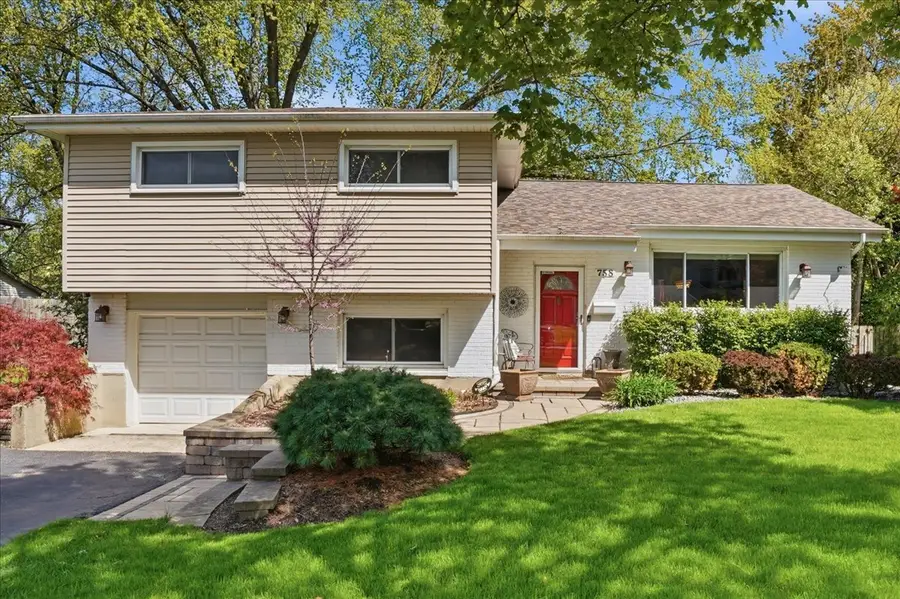 758 7th Avenue, Libertyville, IL 60048 - #2