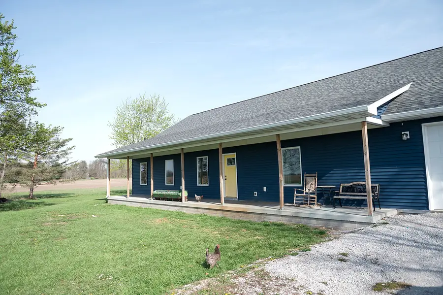 466 County Road 100, Sadorus, IL 61872 - #2