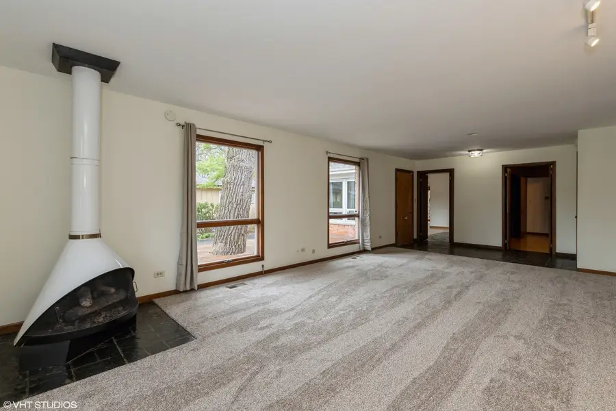 461 Rockland Avenue, Lake Bluff, IL 60044 - #3
