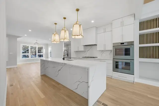4500 N Saint Louis Avenue, Chicago, IL 60625 - #3