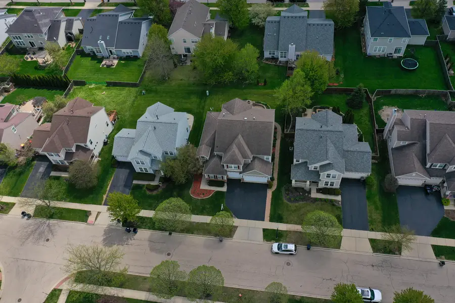 239 Pawtucket Avenue, Elgin, IL 60124 - #3