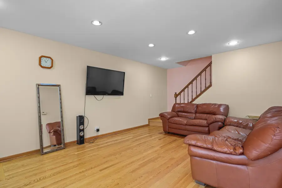 334 Plumwood Court, Vernon Hills, IL 60061 - #3
