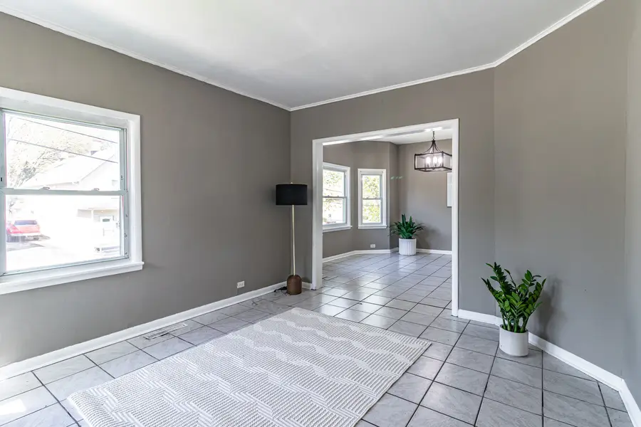 201 S Park Avenue, Waukegan, IL 60085 - #2