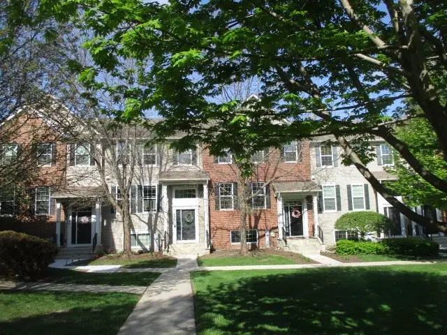 457 Town Center Boulevard, Gilberts, IL 60136 - #2