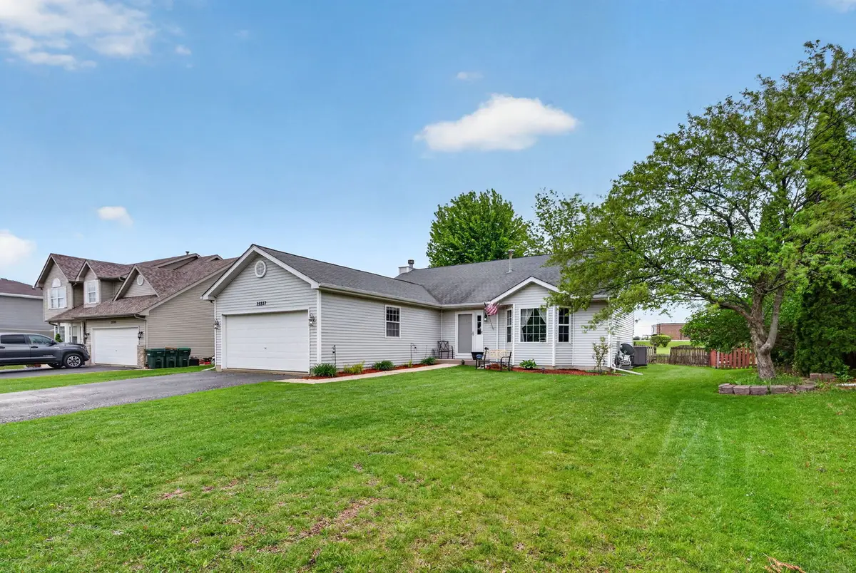 25557 S Mallard Drive, Channahon, IL 60410 - #1