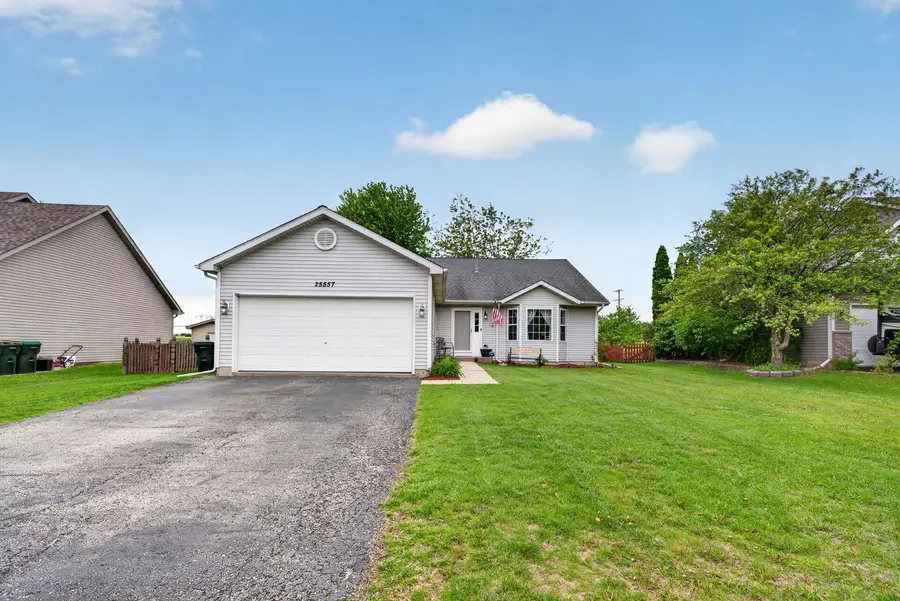 25557 S Mallard Drive, Channahon, IL 60410 - #2