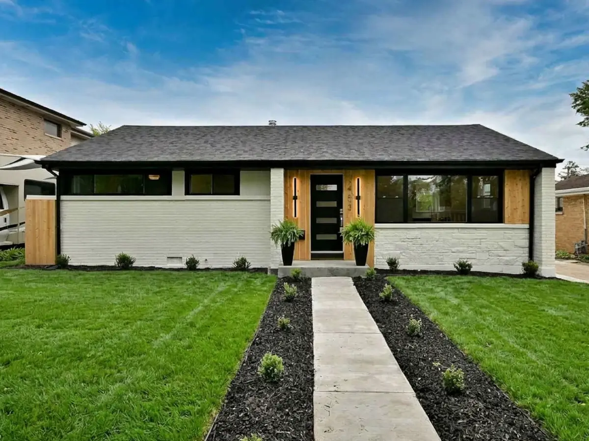 453 N West Avenue, Elmhurst, IL 60126 - #1
