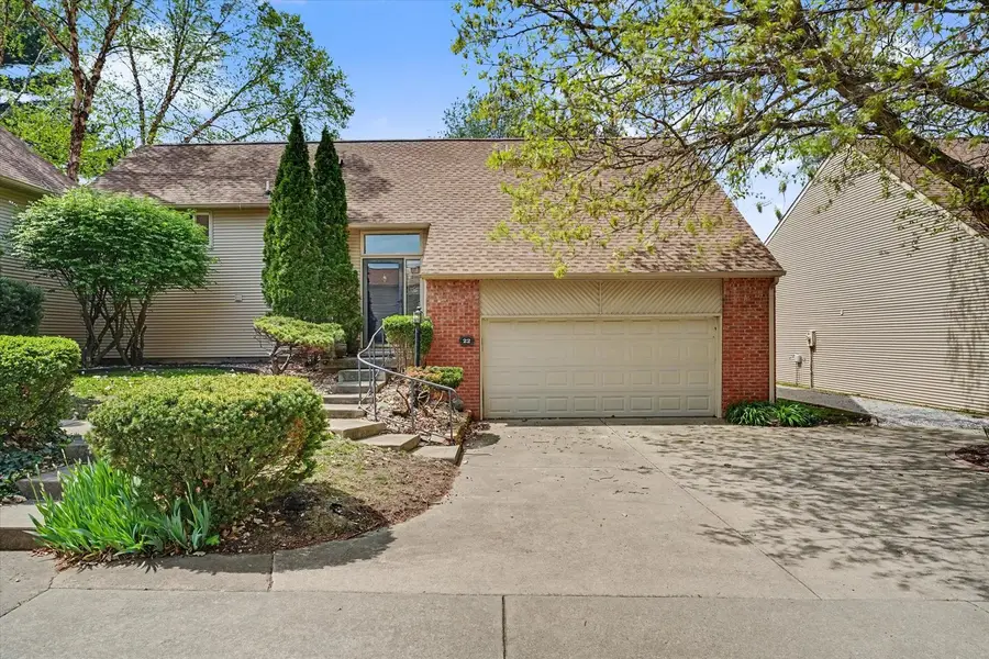 22 Fields East, Champaign, IL 61822 - #2