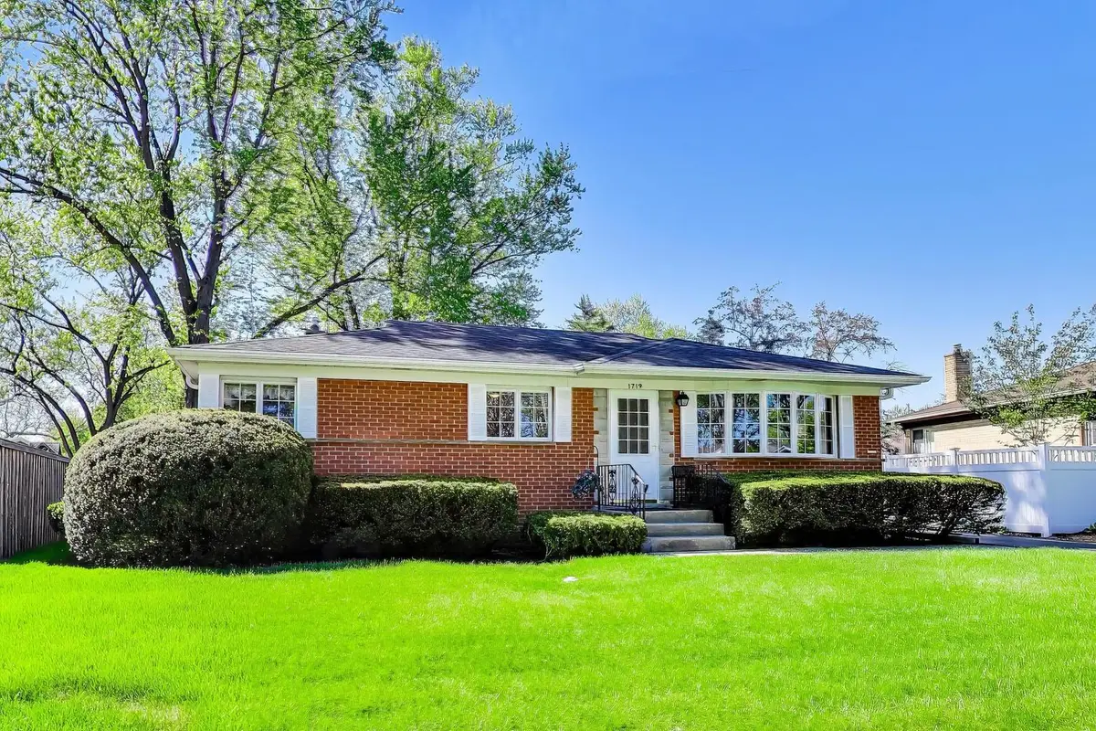 1719 Verde Drive, Mount Prospect, IL 60056 - #1