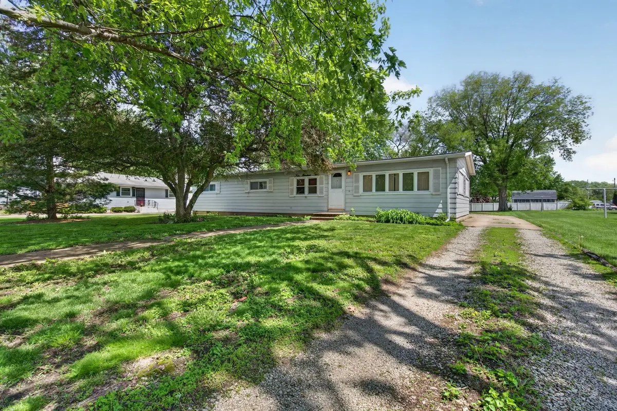 410 N Elm Street, Gardner, IL 60424 - #1