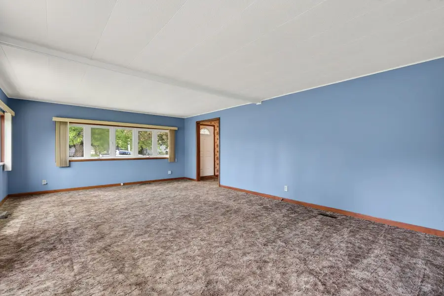 410 N Elm Street, Gardner, IL 60424 - #3