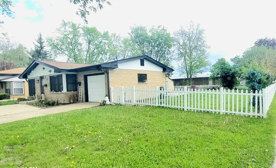 703 Sheldon Avenue, Aurora, IL 60506 - #3