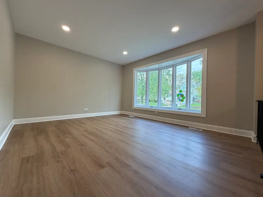 5747 Dover Road, Oak Forest, IL 60452 - #3