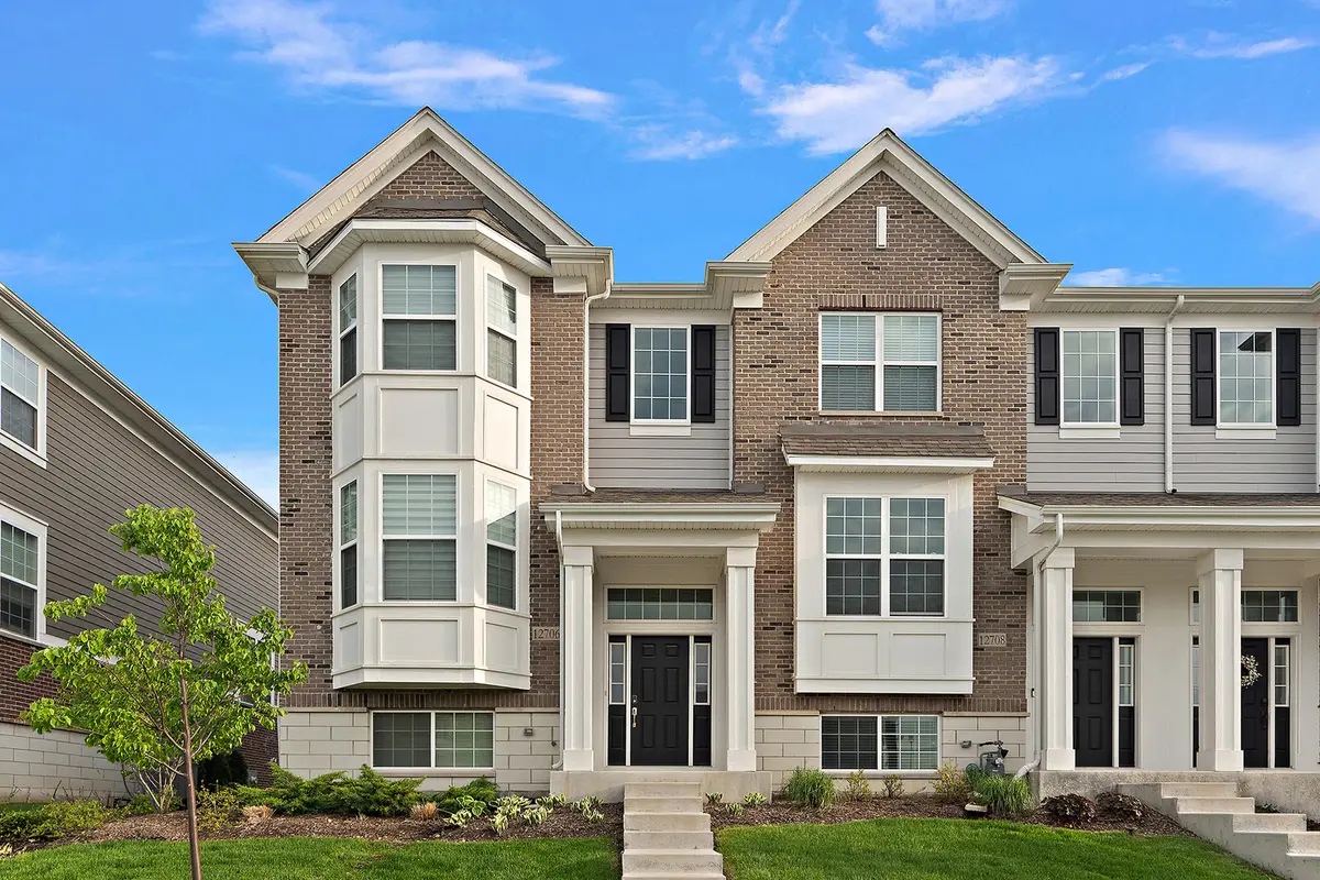 12706 W Kenmore Court, Homer Glen, IL 60491 - #1