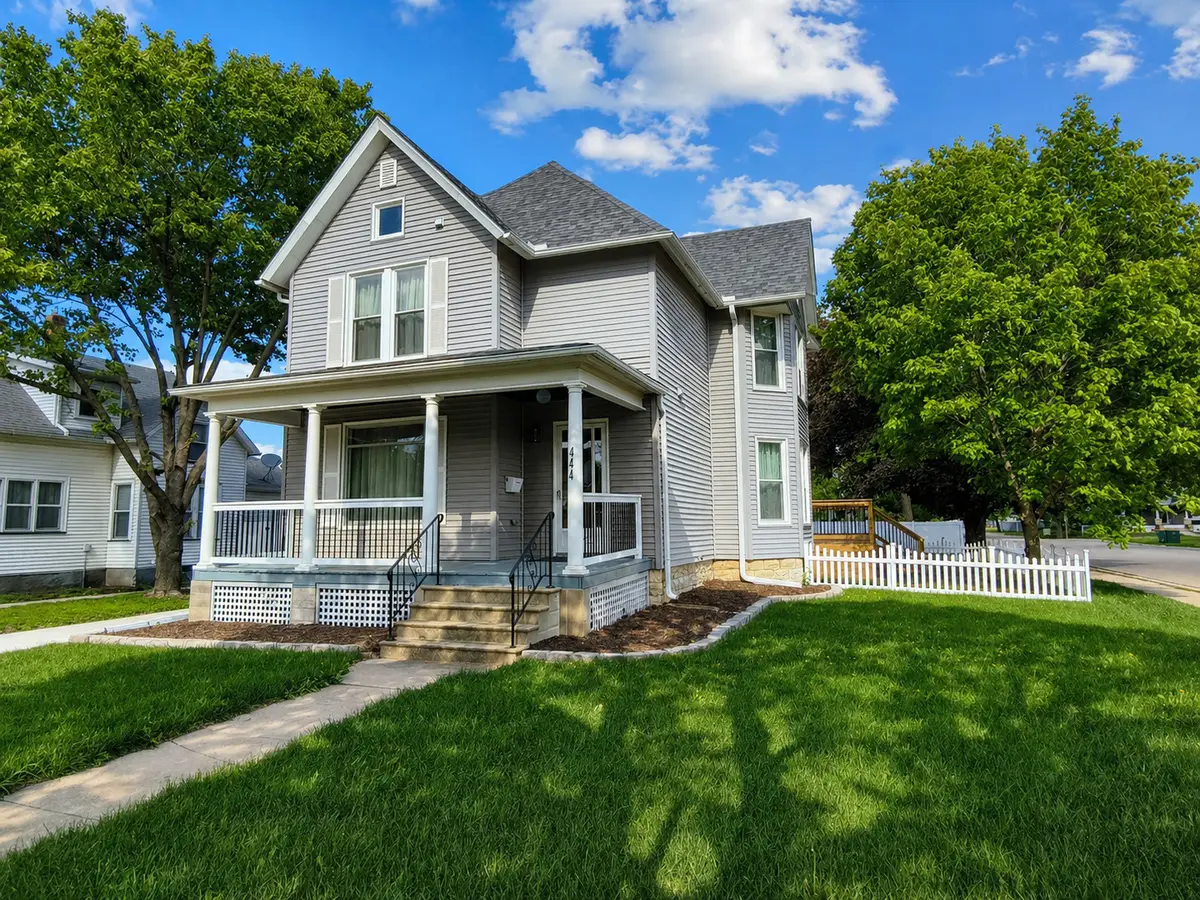 444 1st Avenue, Ottawa, IL 61350 - #1