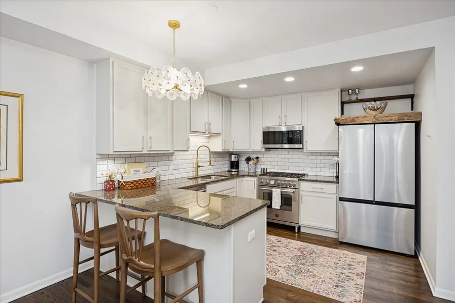 2509 N Milwaukee Avenue #1S, Chicago, IL 60647 - #3