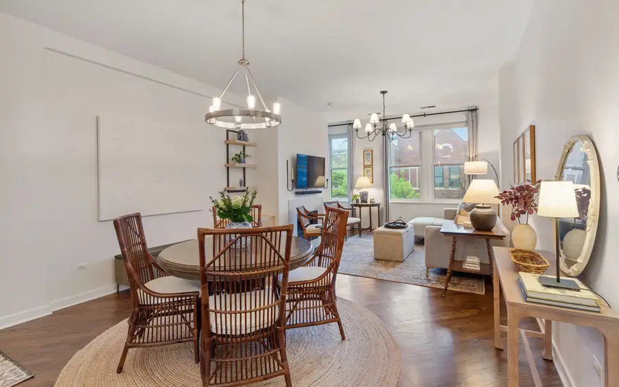 4118 N Lincoln Avenue #302, Chicago, IL 60618 - #2