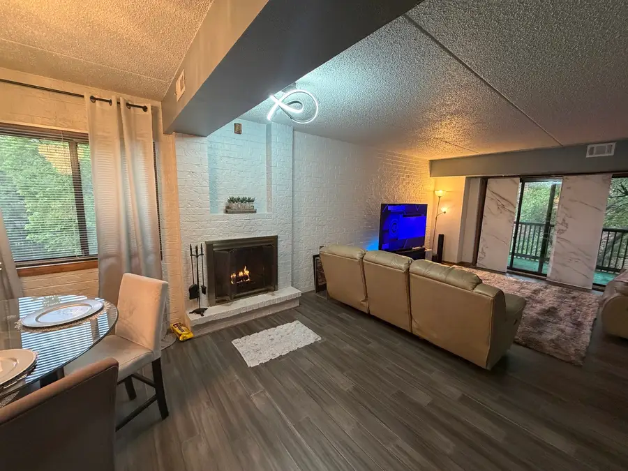 1424 Woodbridge Road #2A, Joliet, IL 60436 - #3