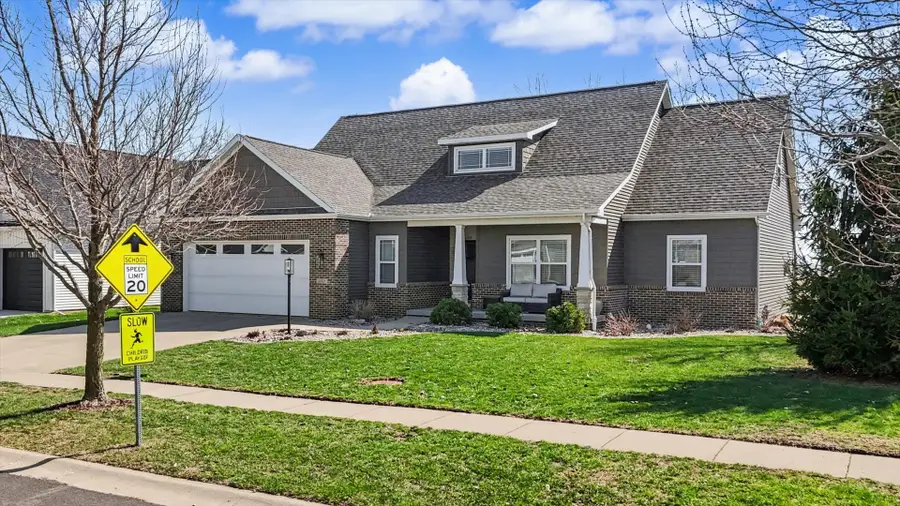 1609 Kassen Avenue, Mahomet, IL 61853 - #3
