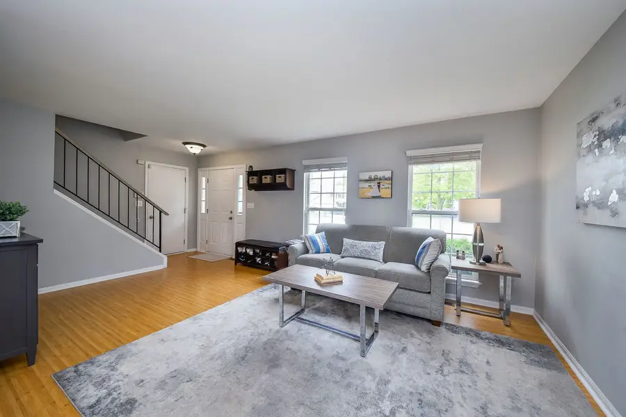 1140 Lakewood Circle, Naperville, IL 60540 - #2