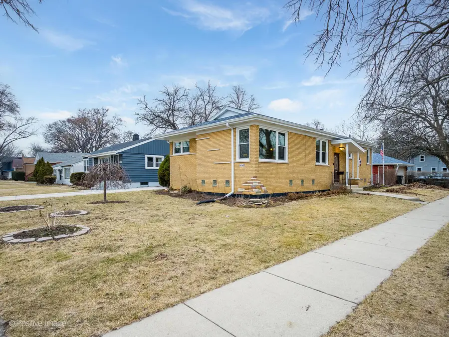 18547 Lexington Avenue, Homewood, IL 60430 - #3