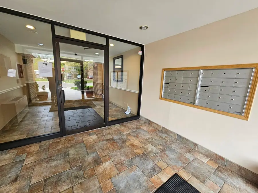 3000 Bayside Drive #311, Palatine, IL 60074 - #3
