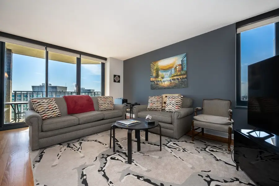 3660 N Lake Shore Drive #2901, Chicago, IL 60613 - #3