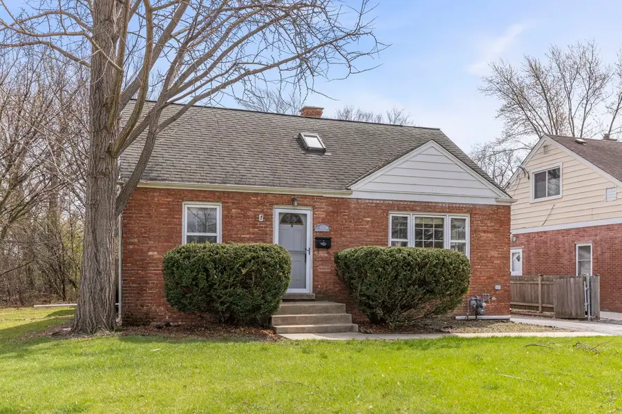 261 Melrose Avenue, Elmhurst, IL 60126 - #2