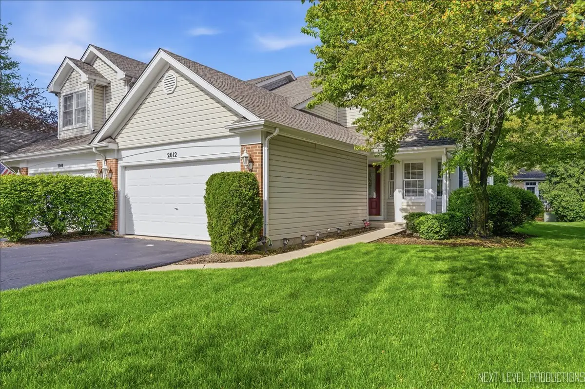 2012 Waverly Circle, Saint Charles, IL 60174 - #1