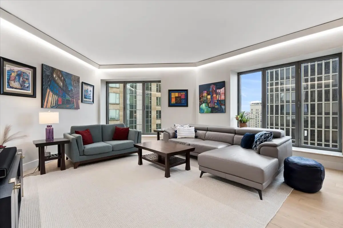 950 N Michigan Avenue #2804, Chicago, IL 60611 - #1