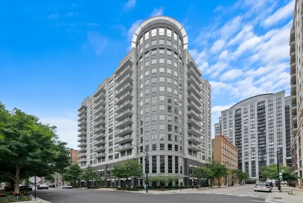 421 W Huron Street #1009, Chicago, IL 60654