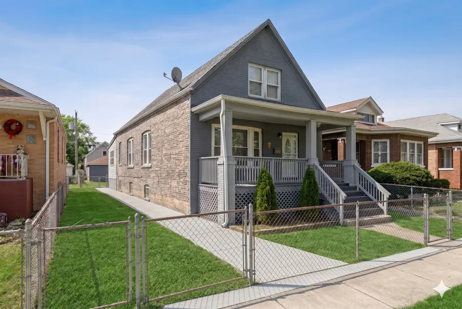 9020 S Carpenter Street, Chicago, IL 60620 - #2