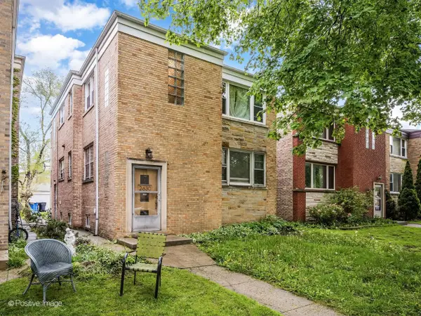 2630 W Estes Avenue, Chicago, IL 60645
