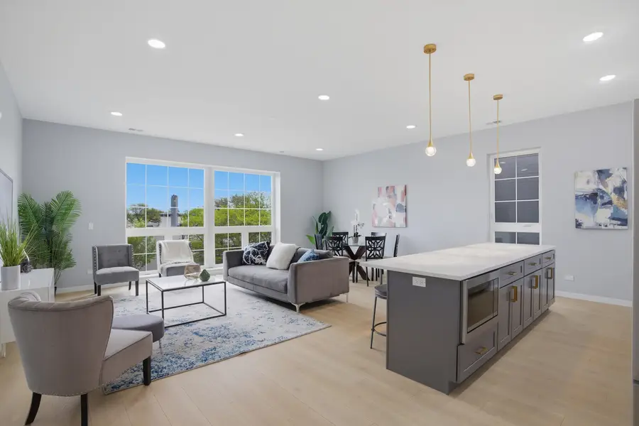 5830 N Lincoln Avenue #3S, Chicago, IL 60659 - #3
