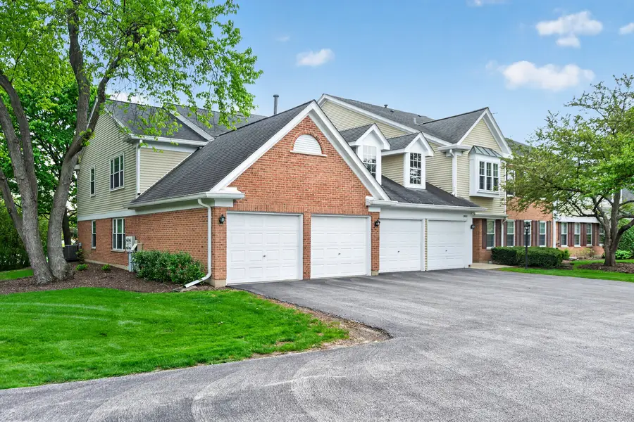 802 Butternut Lane #C, Mount Prospect, IL 60056 - #2