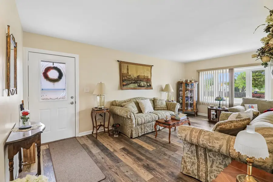 1117 Crescent Court, Round Lake Beach, IL 60073 - #3