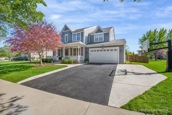 380 Fountain Avenue, Elgin, IL 60124