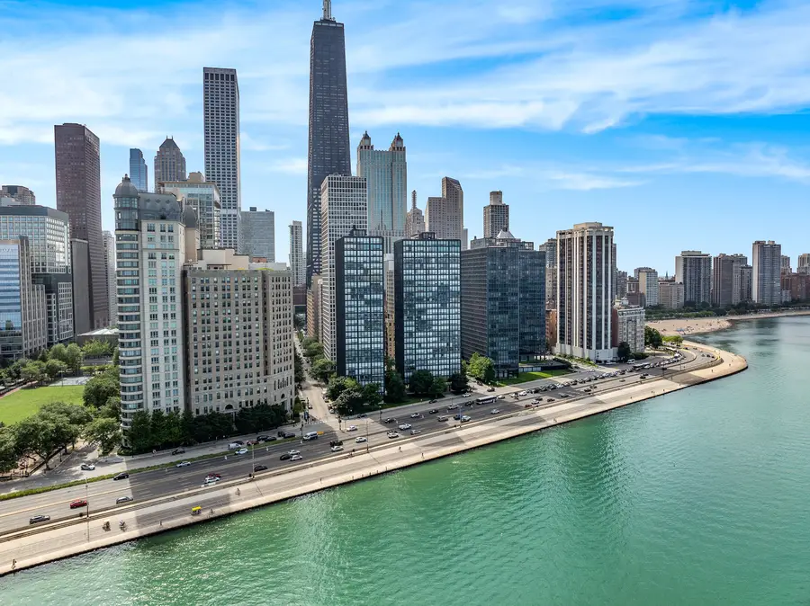 880 N Lake Shore Drive #12GH, Chicago, IL 60611 - #2