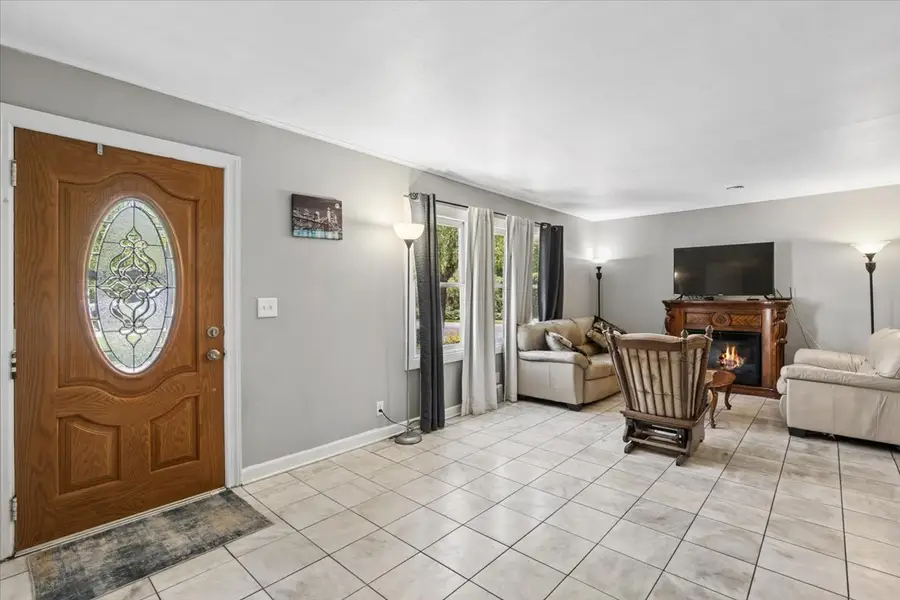 19762 W West Shore Drive, Mundelein, IL 60060 - #3