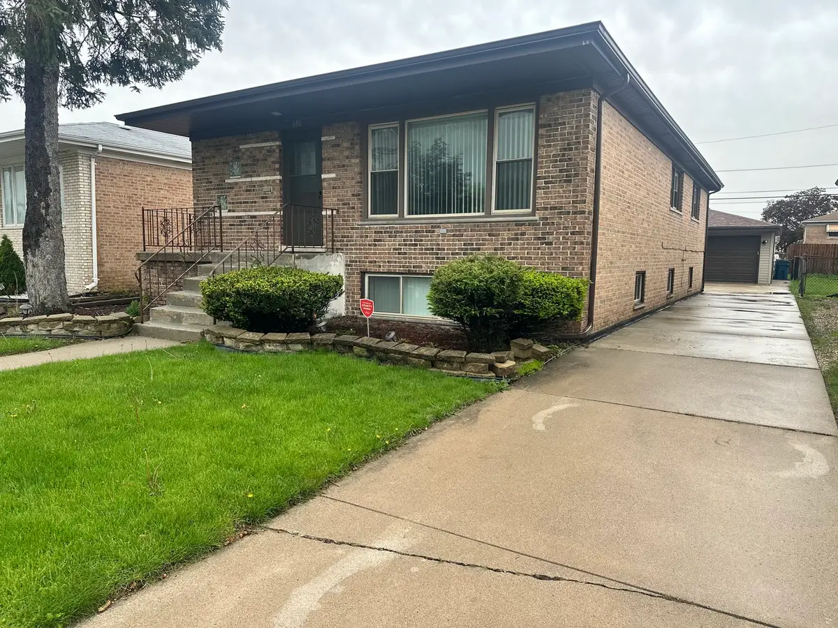 600 Escanaba Avenue, Calumet City, IL 60409 - #1
