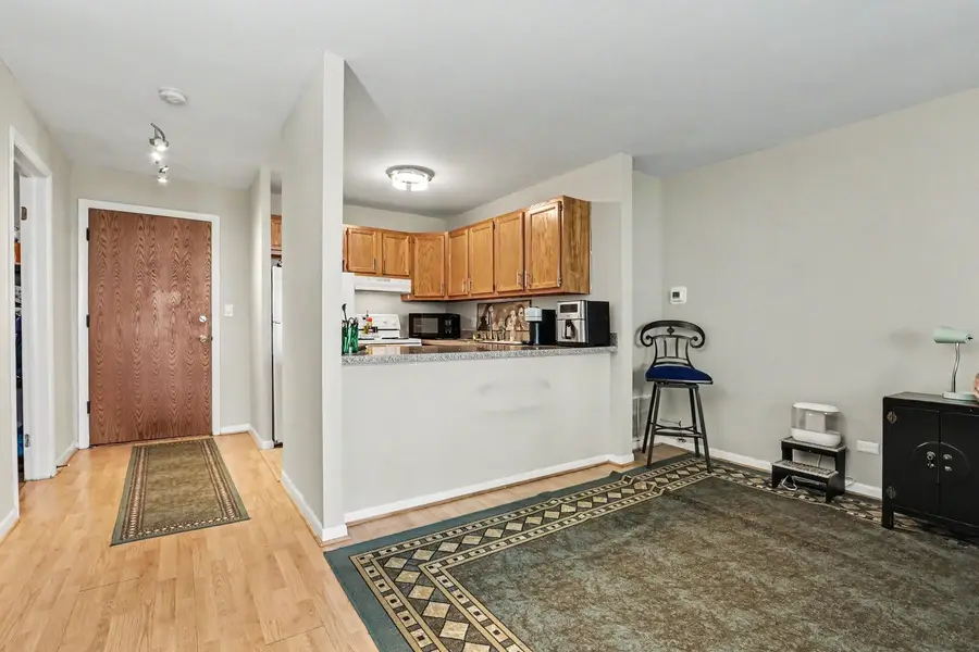 5810 Oakwood Drive #5C, Lisle, IL 60532 - #3