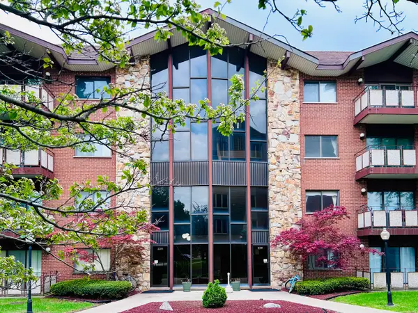 2311 183rd Street #206B, Homewood, IL 60430