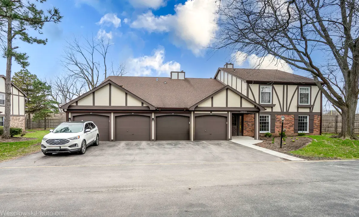 2950 Northampton Drive #B2, Rolling Meadows, IL 60008 - #1